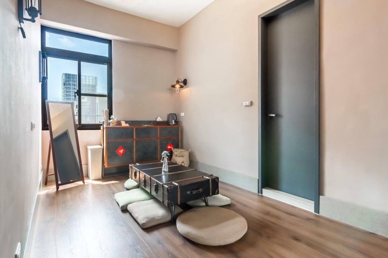 Fun Simon Apartment Đài Nam Ngoại thất bức ảnh