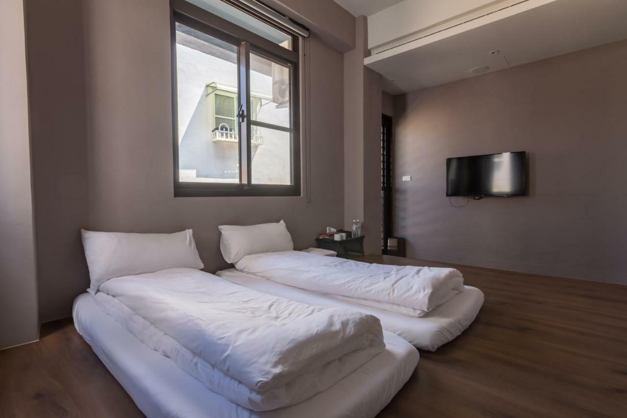 Fun Simon Apartment Đài Nam Ngoại thất bức ảnh