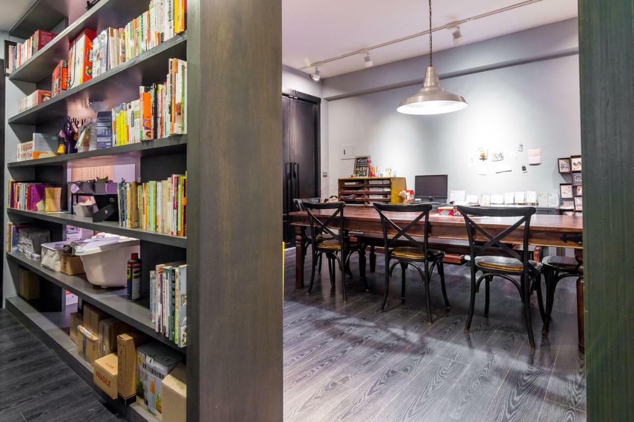 Fun Simon Apartment Đài Nam Ngoại thất bức ảnh