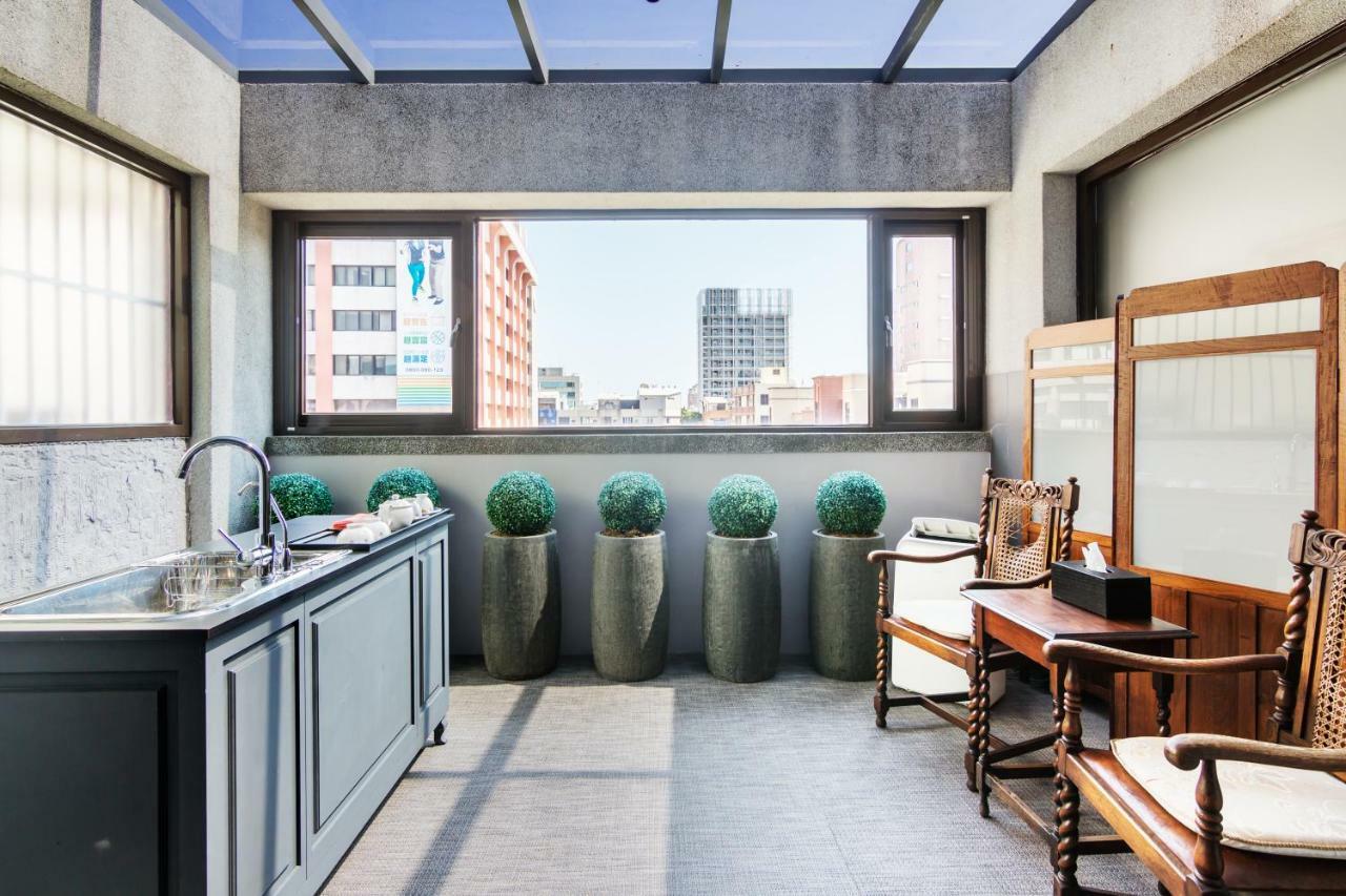 Fun Simon Apartment Đài Nam Ngoại thất bức ảnh